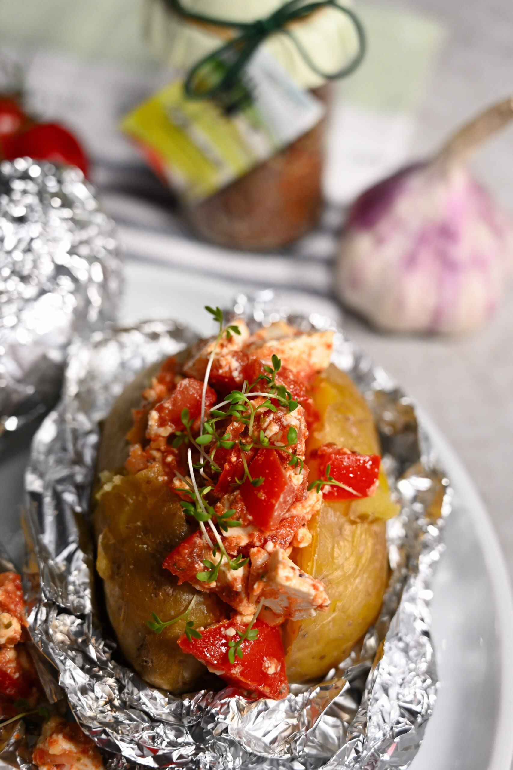 Gefüllte Ofenkartoffeln mit Feta &amp; Tomaten - Rezept von Dinnerliebe